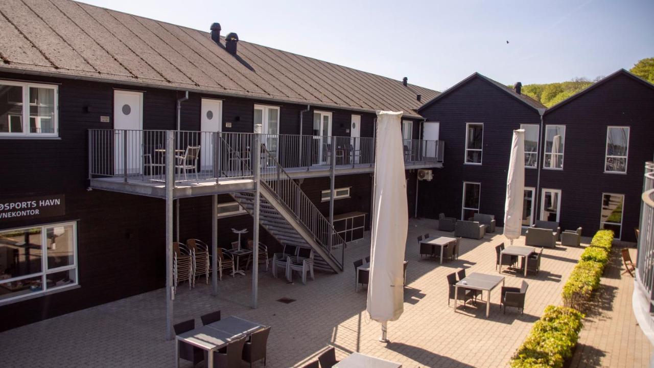 Hotel Strandtangen سكيف المظهر الخارجي الصورة