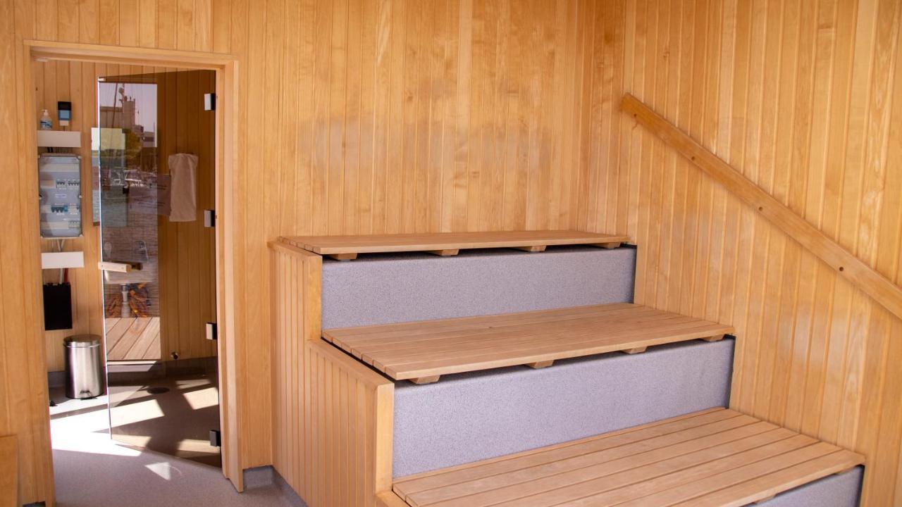 Hotel Strandtangen سكيف المظهر الخارجي الصورة
